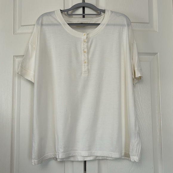 Rivet & Thread Henley Tee - Picture 5 of 8
